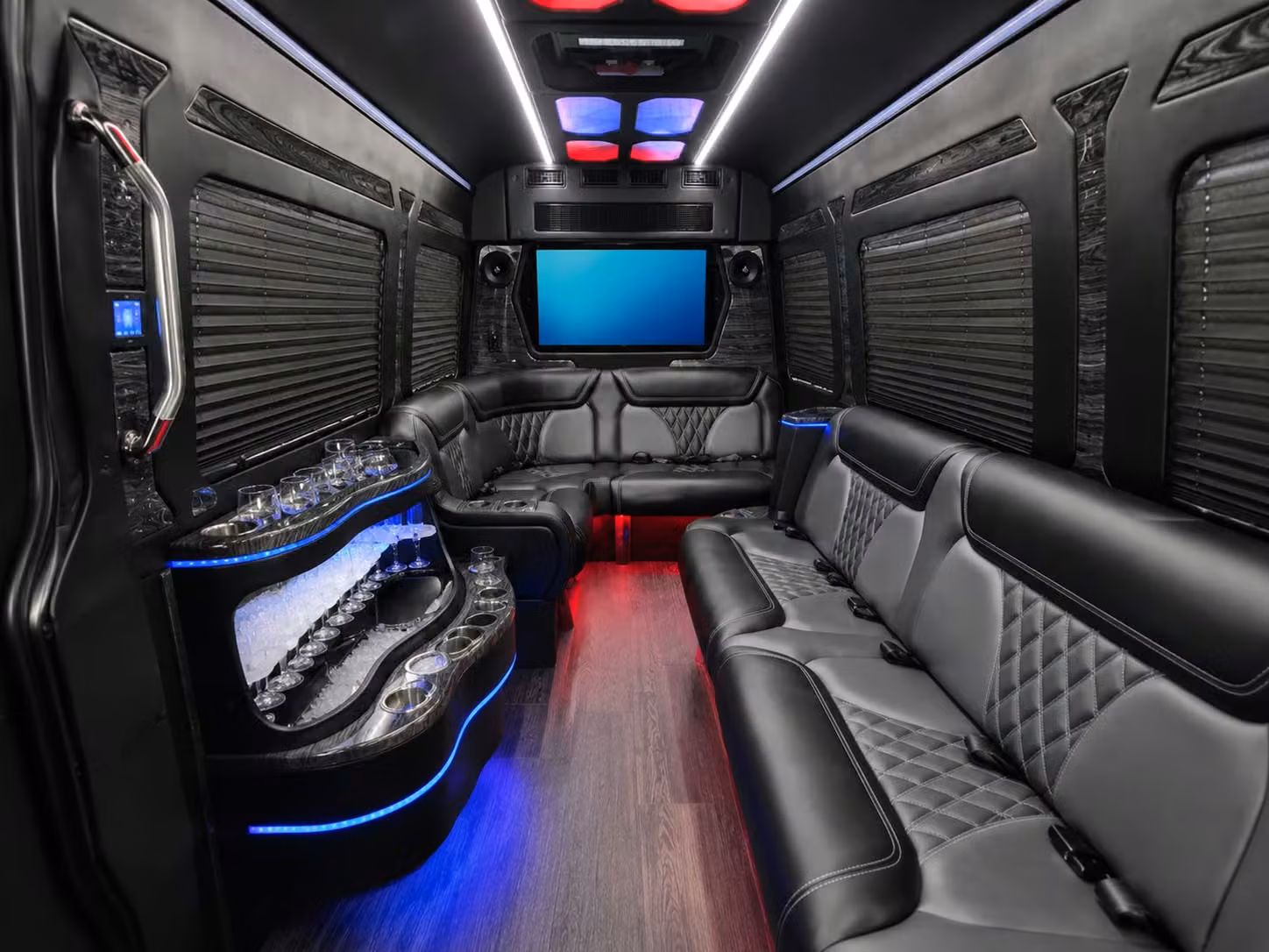 airport transfer shuttles for stillwater business travelers and executive teams