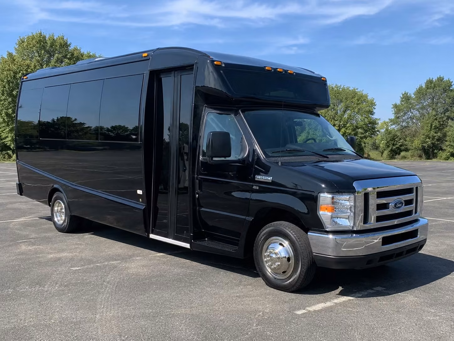 stillwater 20 passenger minibus rental